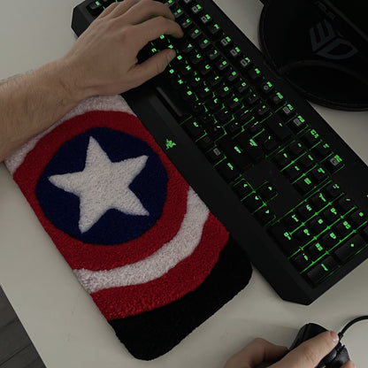 Kilimėlis prie klaviatūros „Kapitonas Amerika“