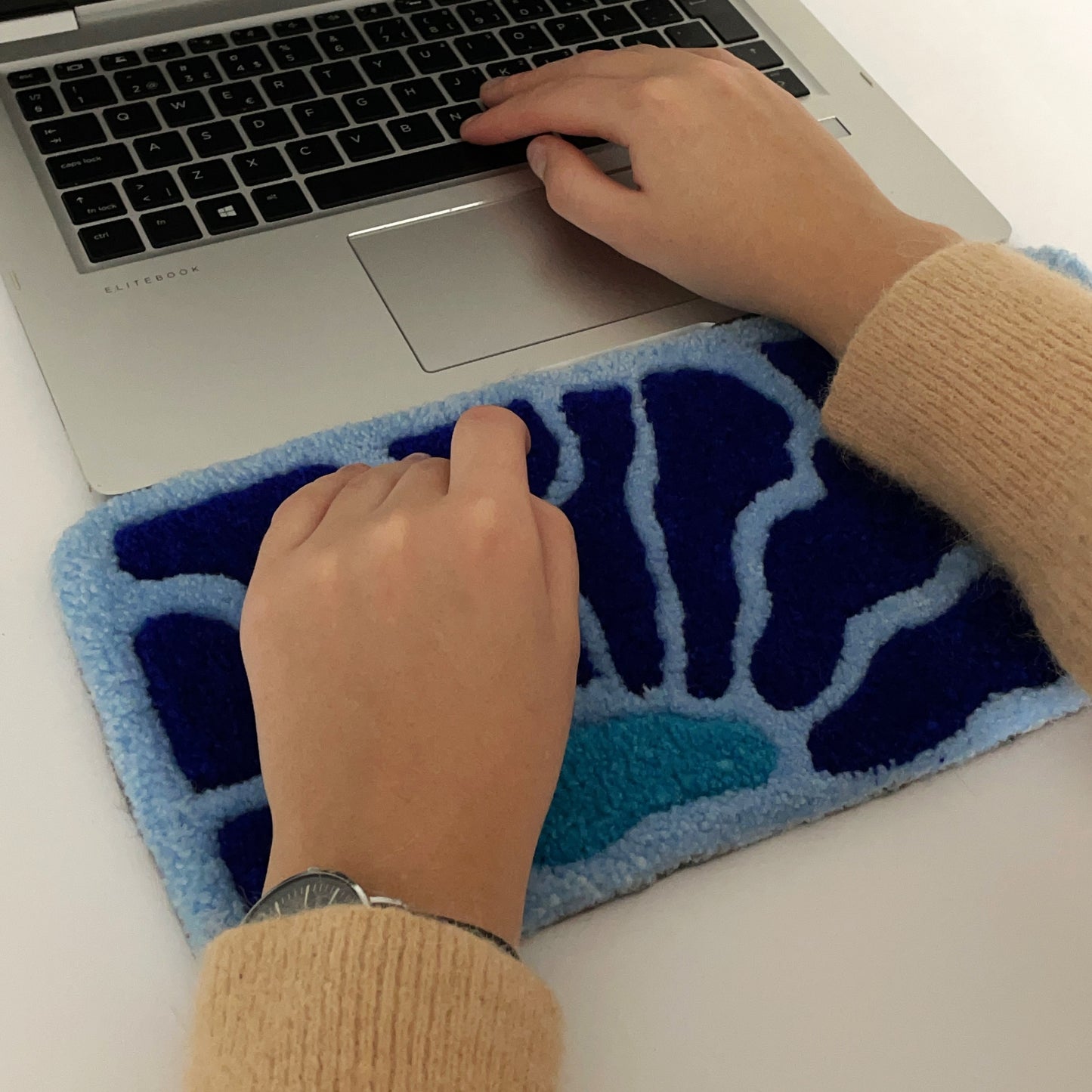 Kilimėlis prie klaviatūros „Mėlynumas“