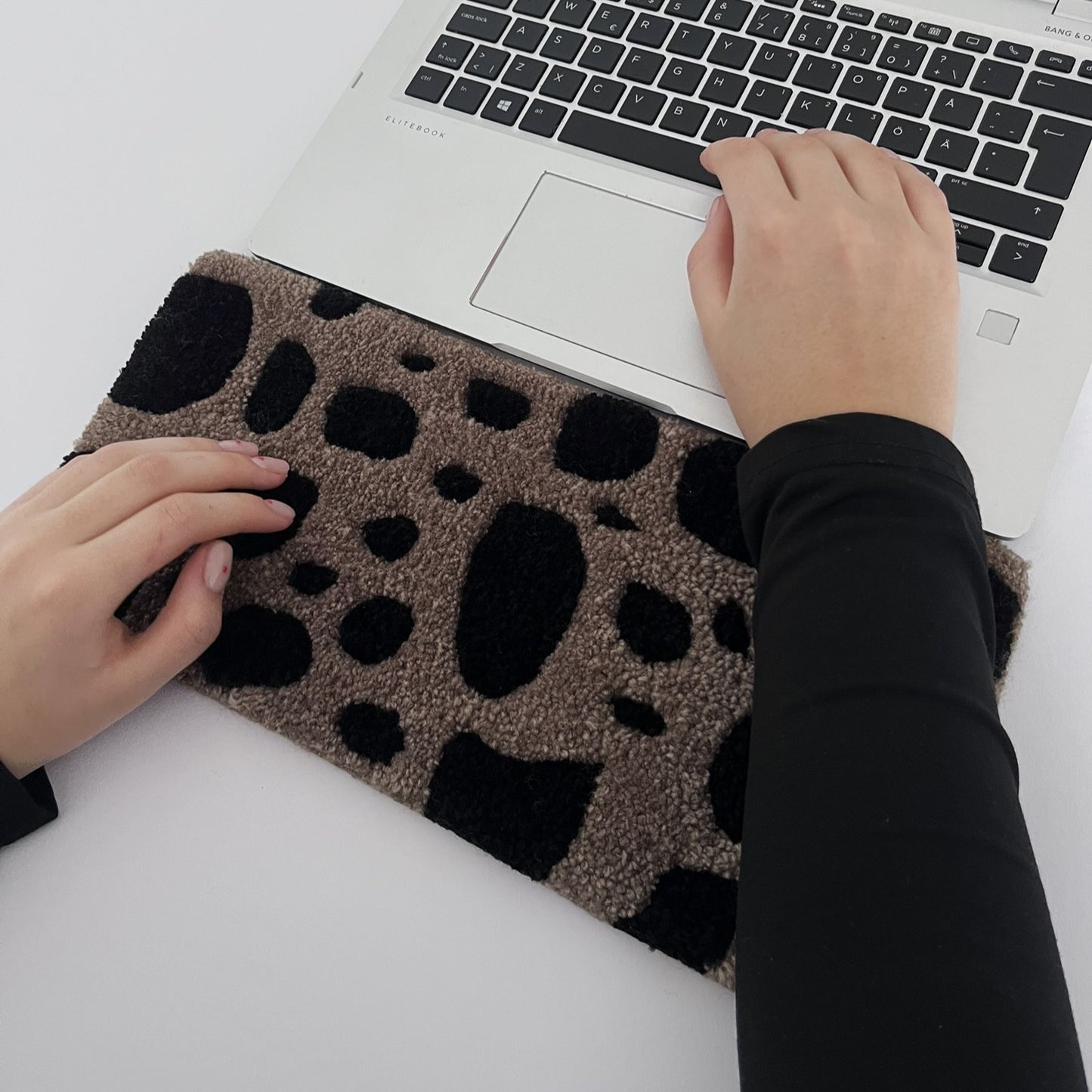 Kilimėlis prie klaviatūros „Akmenėliai“