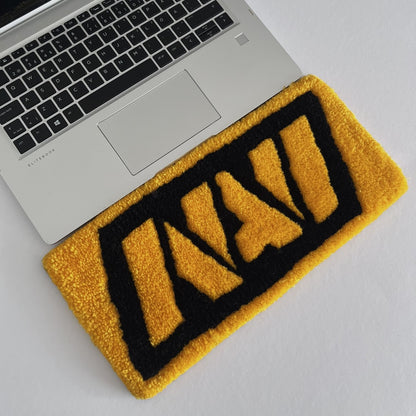 Kilimėlis prie klaviatūros „Navi“