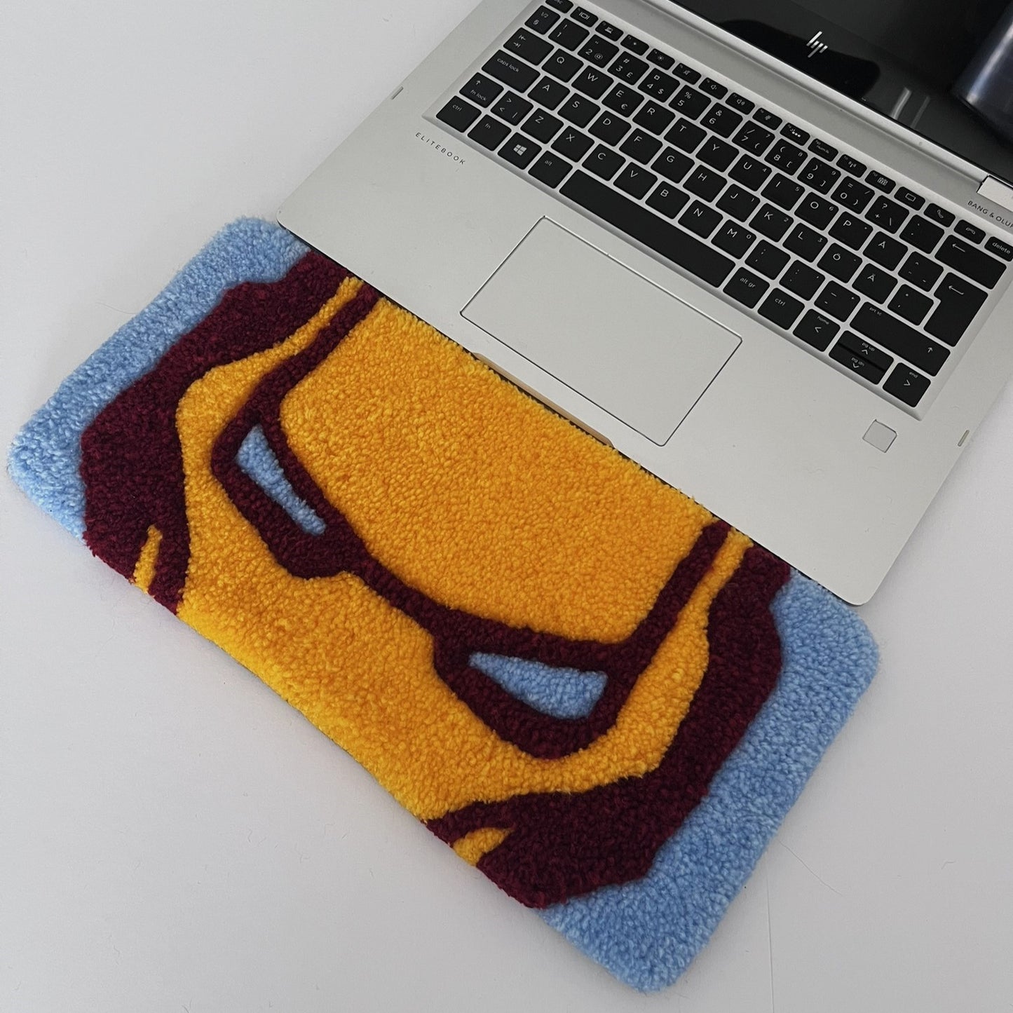 Kilimėlis prie klaviatūros „Geležinis žmogus“